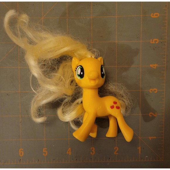 2010 My Little Pony Original Apple Jack G4 Friendship is Magic - Picture 1 of 1